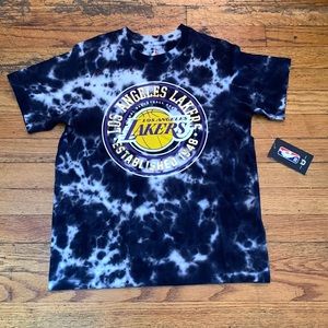LA LAKERS T SHIRT